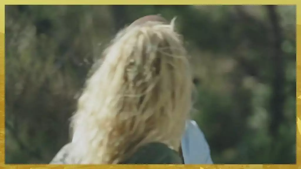 Plus belle la vie Indiscrétion : Un invité surprise sur l'île Plus belle la vie Indiscrétion : Un invité surprise sur l'île