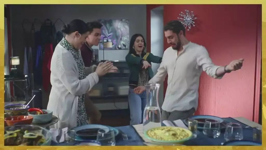 Plus belle la vie Les Fedala fêtent la fin du ramadan sur du Soprano ! Plus belle la vie Les Fedala fêtent la fin du ramadan sur du Soprano !