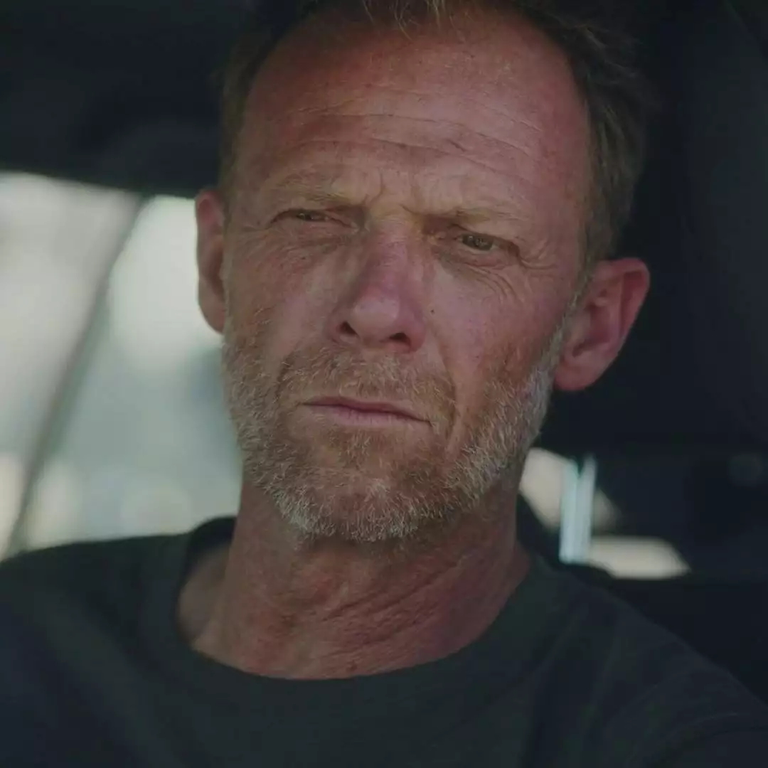 Plus belle la vie Indiscrétion : Eric fait justice lui-même Plus belle la vie Indiscrétion : Eric fait justice lui-même