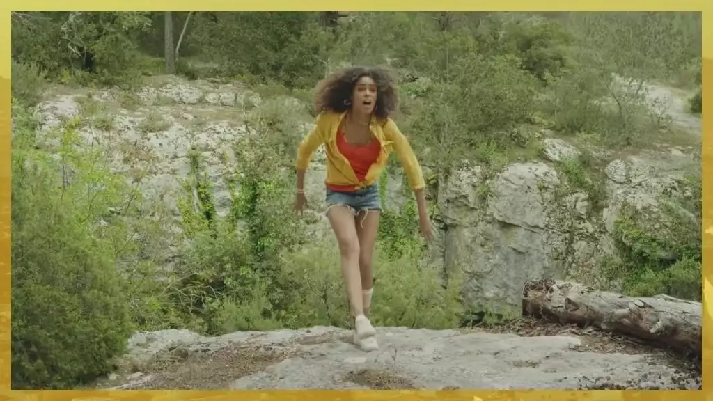 Plus belle la vie Indiscrétion : La terrible chute de Fanny Plus belle la vie Indiscrétion : La terrible chute de Fanny