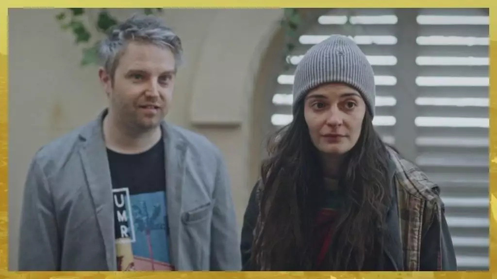 Plus belle la vie Indiscrétion : Sabrina redevient serveuse Plus belle la vie Indiscrétion : Sabrina redevient serveuse