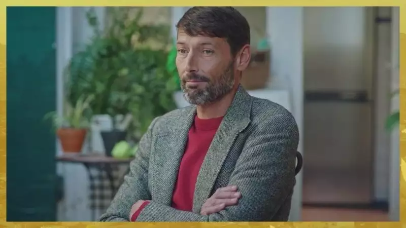 Plus belle la vie Indiscretion : Thomas apprend le secret de Luna Plus belle la vie Indiscretion : Thomas apprend le secret de Luna