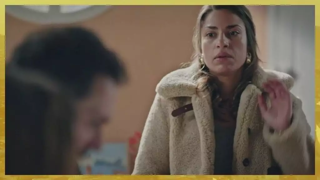 Plus belle la vie Indiscrétion : Sylvia se fait escroquer Plus belle la vie Indiscrétion : Sylvia se fait escroquer