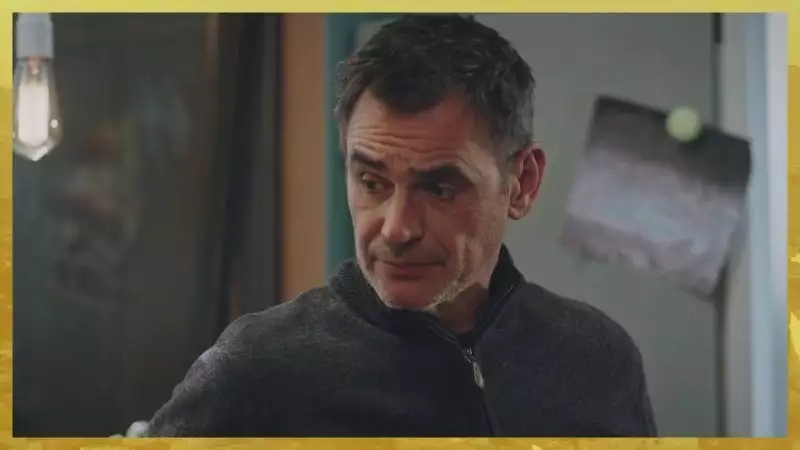 Plus belle la vie Indiscrétion : Patrick inquiet pour Manon Plus belle la vie Indiscrétion : Patrick inquiet pour Manon