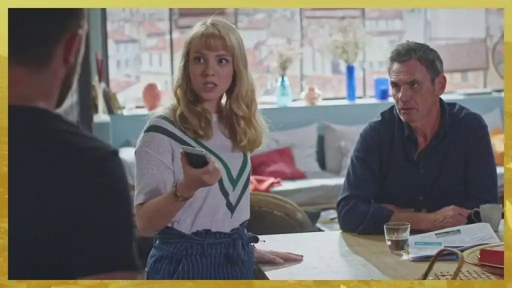 Plus belle la vie Indiscrétion : Émilie sent qu'on lui ment ! Plus belle la vie Indiscrétion : Émilie sent qu'on lui ment !